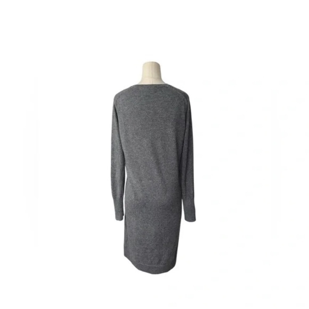 EVERLANE - The Cashmere V-neck Midi Dress in Size Small - Picture 4 of 5